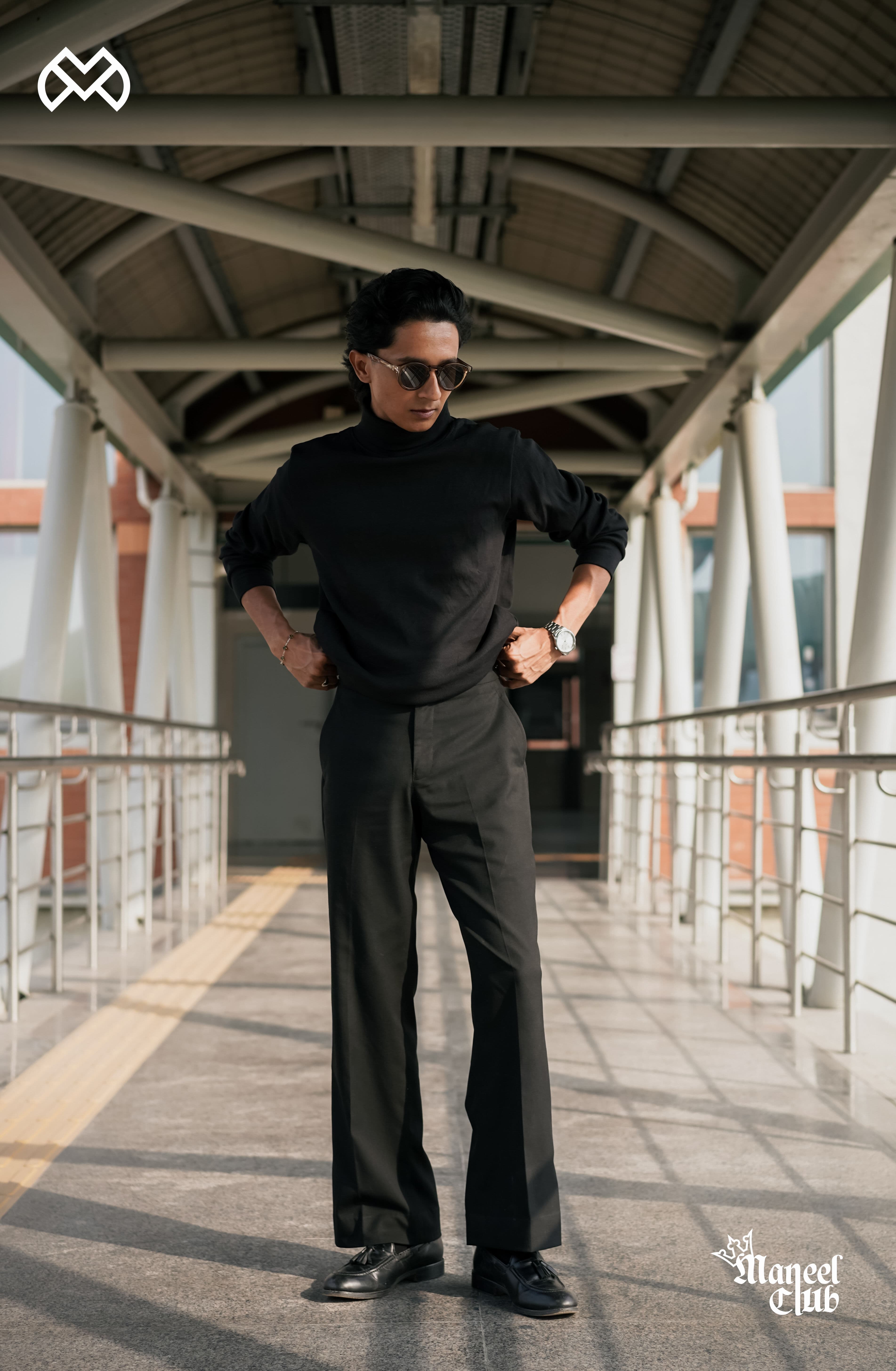 Turtleneck Sweatshirt  - Thumbnail 10