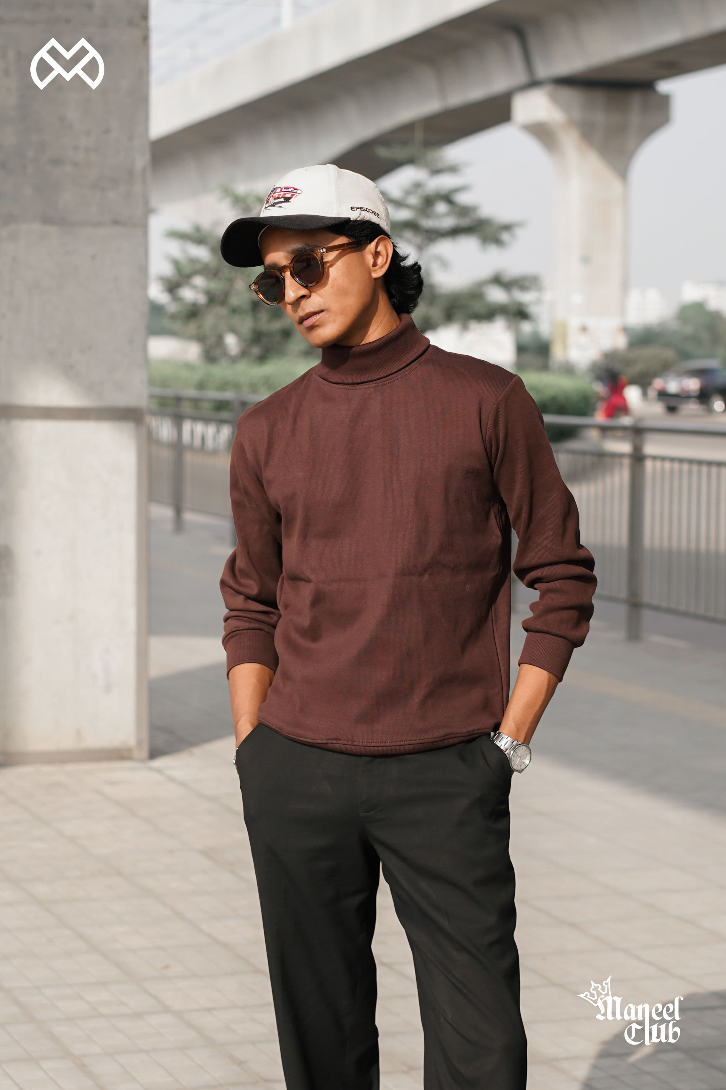 Turtleneck Sweatshirt  - Thumbnail 6